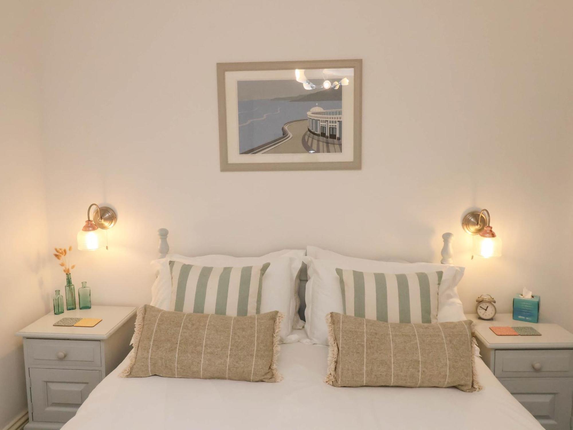 The Riddle Villa Whitby Bagian luar foto